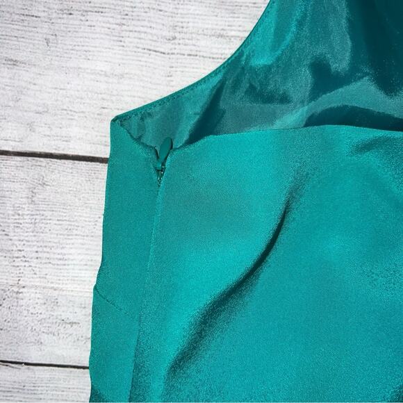 J. Crew NWT Twisted Back Scoop Neck Shift Dress in Green Size 14 - Picture 7 of 8